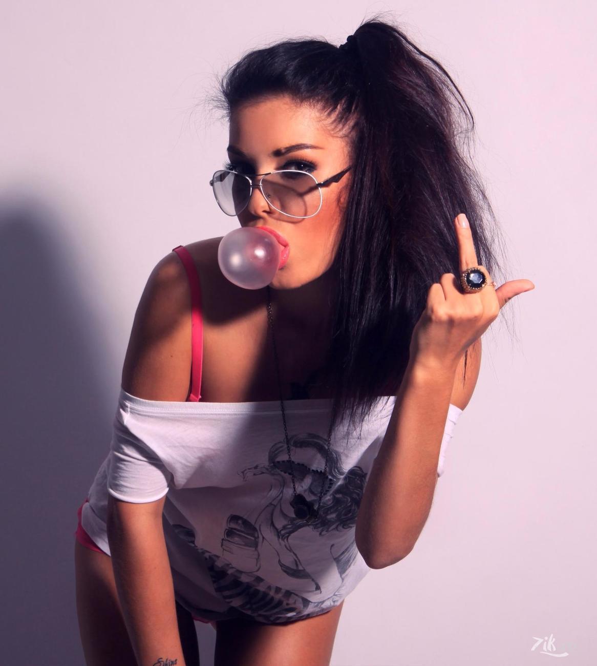 Sassy girls in Nashik