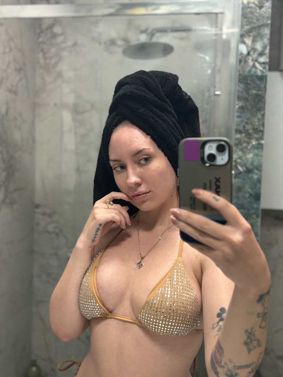 Nude girl KateV in Nashik