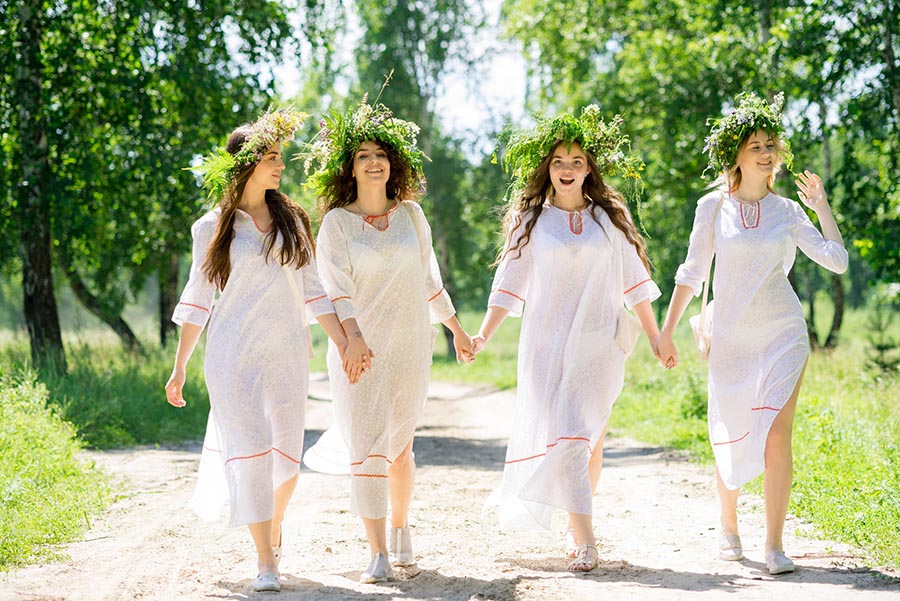 Slavic girls in Nashik