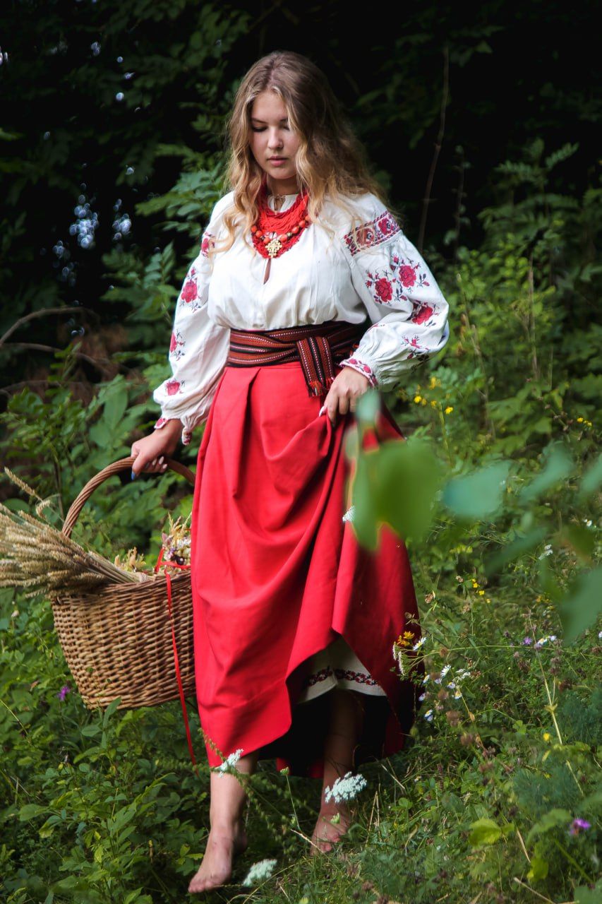 Slavic girls in Nashik