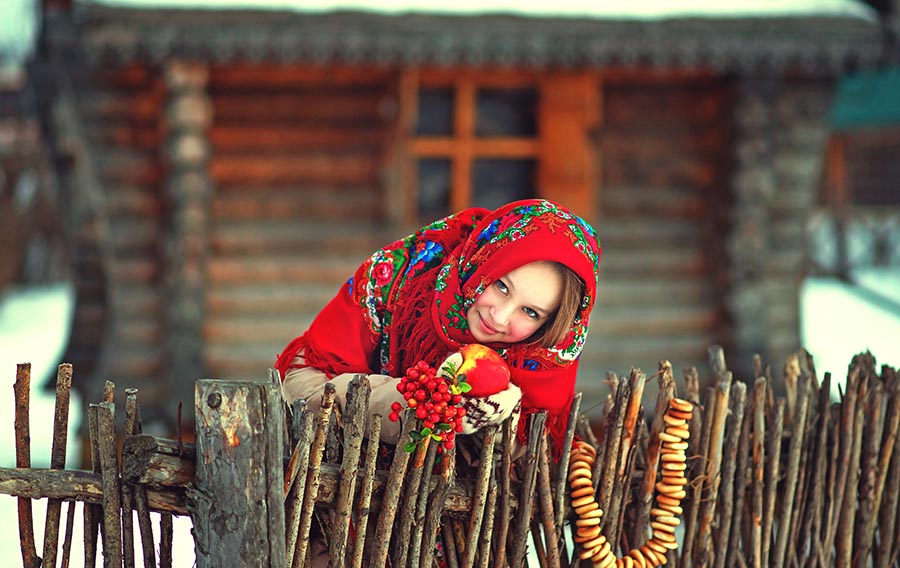 Sexy girl Women in Slavic costumes in Nashik