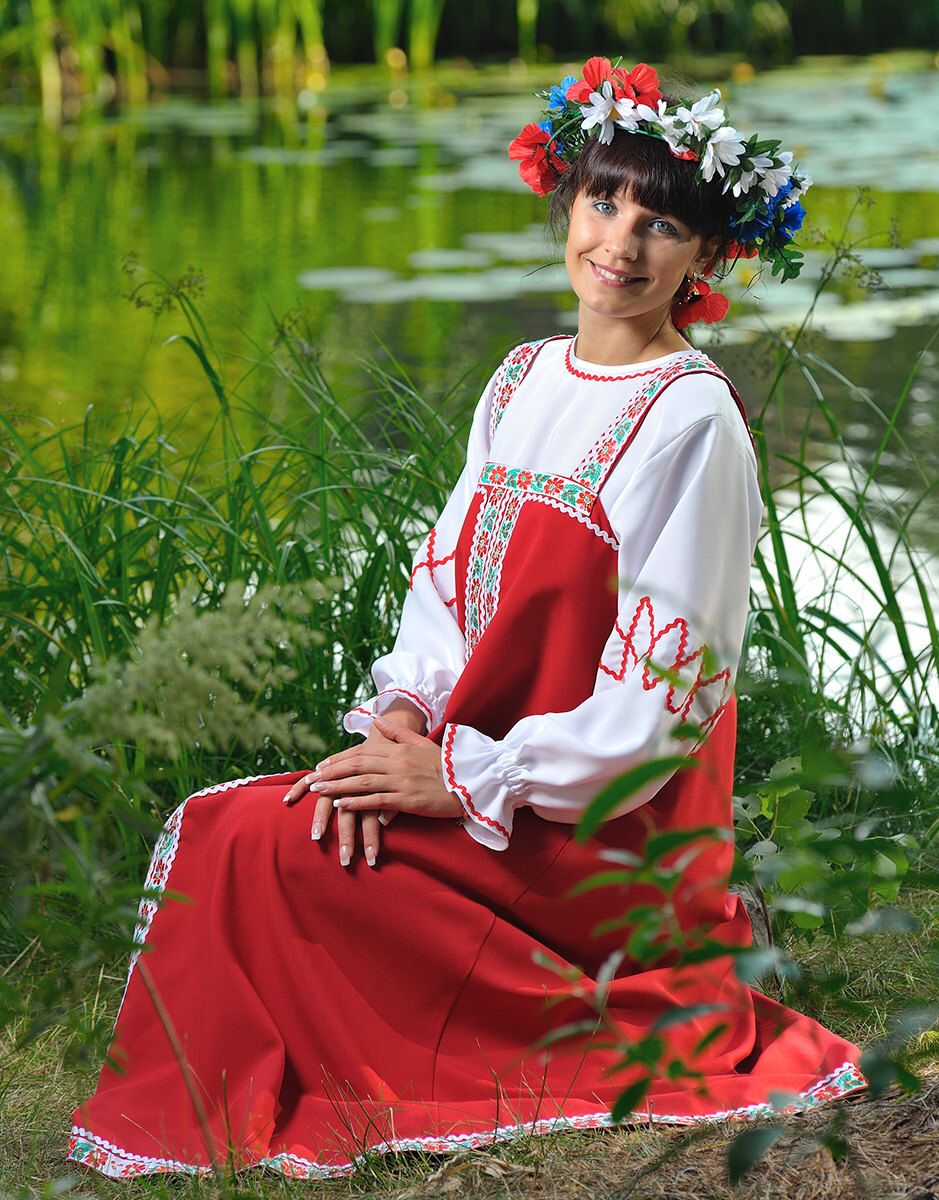 Beautiful girl Girls in Slavic costumes in Nashik