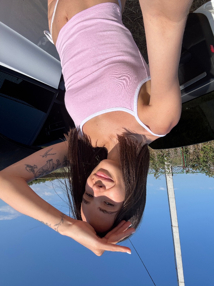 Sexy model Tina in Nashik